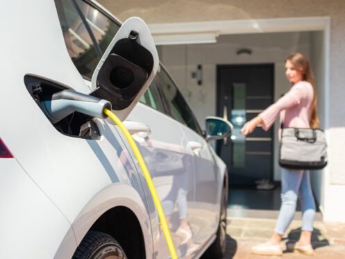 8 Key Features to Look for in an EV Charging Station